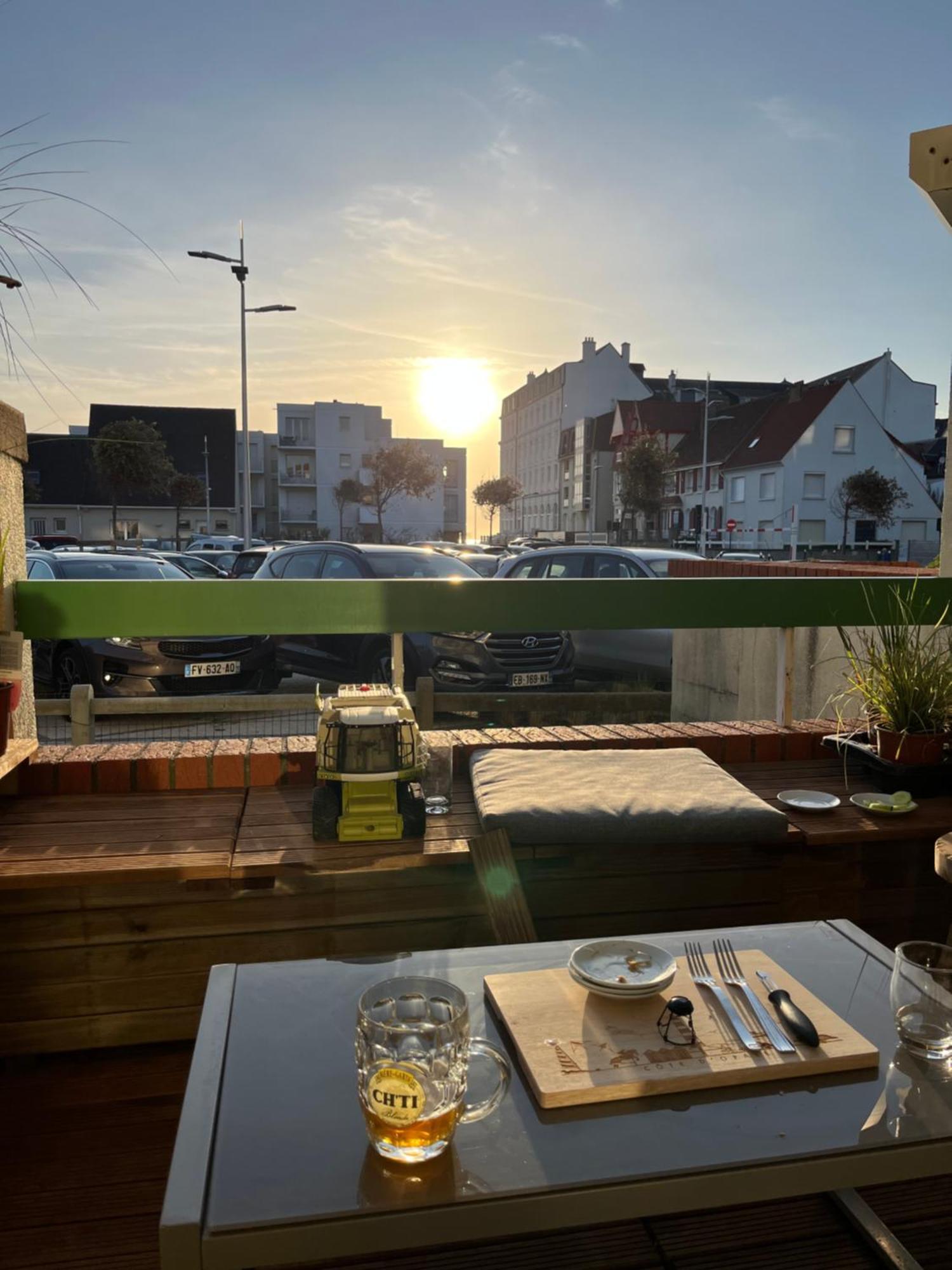 Agreable Appartement Et Terrasse A 2 Pas De La Mer ヴィムルー エクステリア 写真